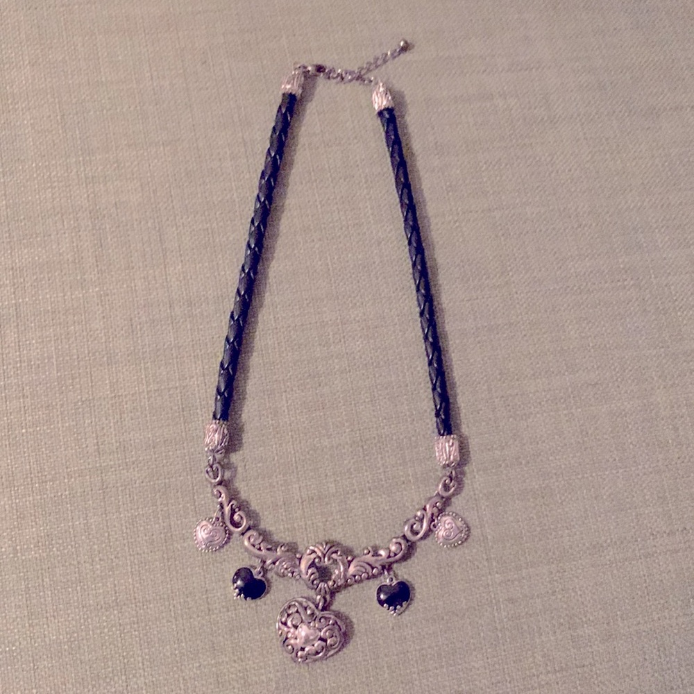 Black and silver tone necklace